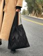 画像7: simple and versatile one-shoulder portable canvas  tote bag shoulder bag  shopping bag　　折りたたみワンショルダーポータブルバッグトート エコバッグ (7)
