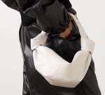 画像2: knotted handbag dumpling bag hand carry soft leather horns underarm bag 　ソフトレザーホーントートショルダーバックハンドバッグ　 (2)