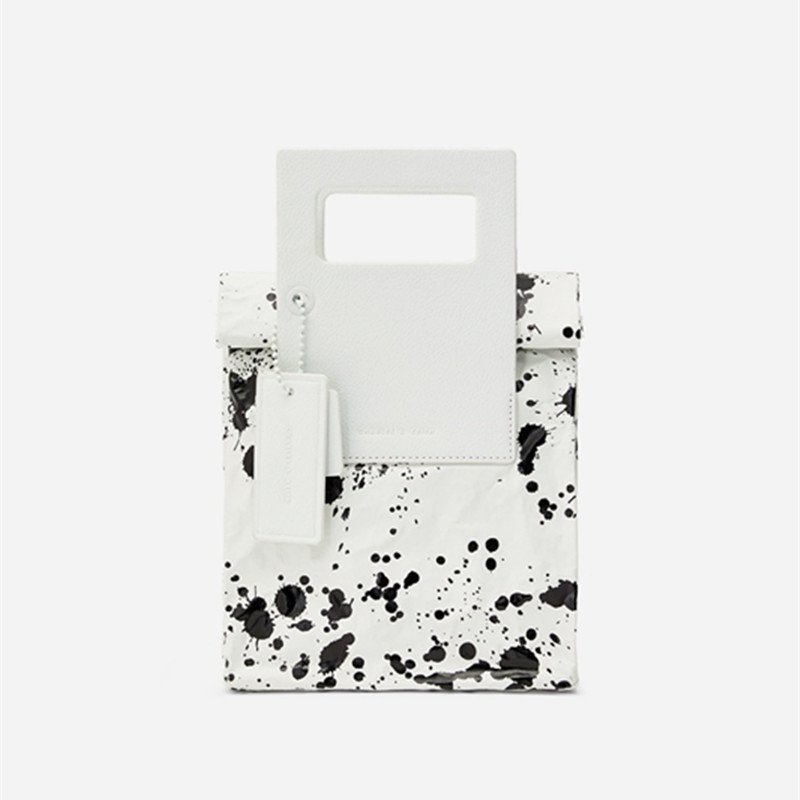画像2: Crumpled effect tote shoulder bag クランプルドエフェクトトート ショルダーバック (2)