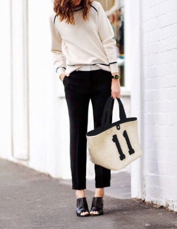 画像3: Woman’s lamb hair  large capacity commuter tote shoulder bag plush bag   ナンバー11ウールファートートショルダーバッグ (3)