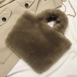 画像8: Woman’s imitation Rex rabbit fur  H handbag  Hロゴ Hマークファートートショルダーバッグ (8)