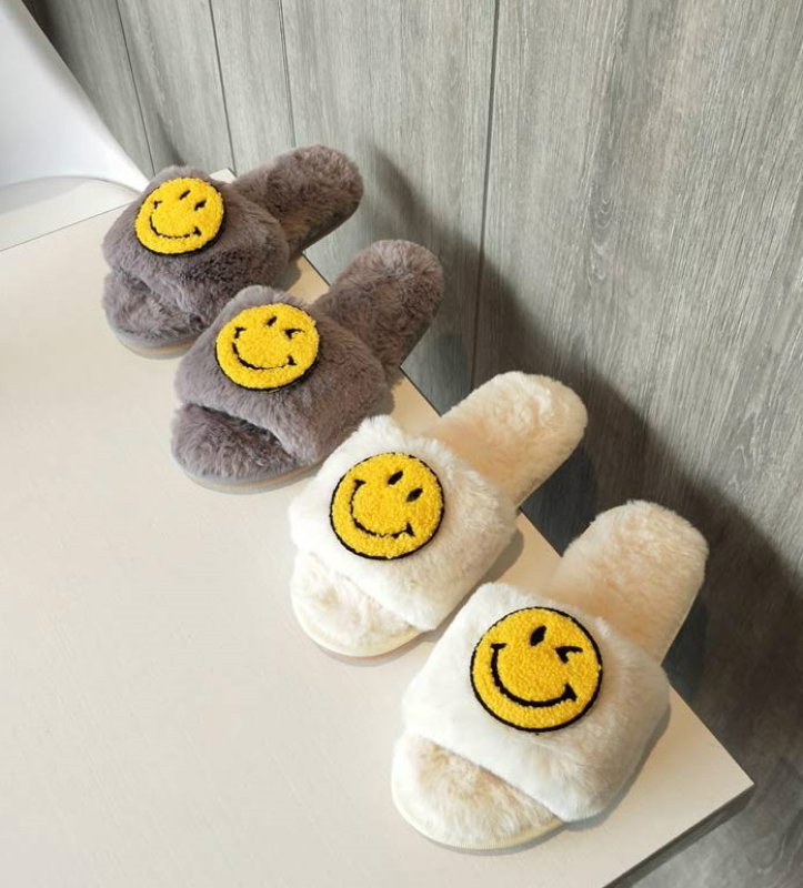 画像6: Women smiley face plush soft bottom flip flops flat  sandals  slippers フラットスマイルもこもこファーサンダル スリッパ (6)