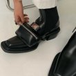 画像2:  women's Leather Zip pouch on buckle belts  Boots　 バックルベルトにジップポーチ付きレザーブーツ　マーティンブーツ  (2)