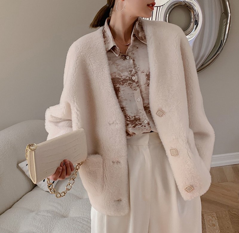 画像5: Light grained sheep shearling Women's composite fur lamb hair short fur coat  ライトグレインシープシャーリングミドル丈コート ジャケット  (5)