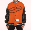 画像2: Unisex oversized Leather sleeve  baseball uniform stadium jumper Hip hop Baseball uniform  Blouson 　ユニセックス 男女兼用オーバーサイズハイストリートベースボールジャンパー スタジャン MA-1 ボンバー ジャケット ブルゾン (2)