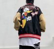 画像6: Unisex Street fashion Donald Duck Corduroy Oversized men's loose  hip-hop jacket uniform  Blouson 　ユニセックス 男女兼用オーバーサイズストリートドナルドダックコーデュロイベースボールジャンパー スタジャン MA-1 ボンバー ジャケット ブルゾン (6)