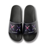 画像1: Men's kaws rainbow logo slippers flip flops  soft bottom sandals slippers  即納プラットフォームフリップフロップ kaws カウズ サンダルシャワーサンダル ビーチサンダル　ユニセックス男女兼用　 (1)