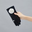 画像8: Women's Camellia & With pearl gloves　パール&カメリアウール手袋　グローブ　スマホ対応 (8)