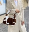 画像8: Woman’s plush one shoulder small bag zebra pattern underarm bag　ファーワンショルダー トートショルダーバッグ　 (8)