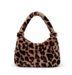 画像1: Woman’s plush one shoulder small bag zebra pattern underarm bag　ファーワンショルダー トートショルダーバッグ　 (1)