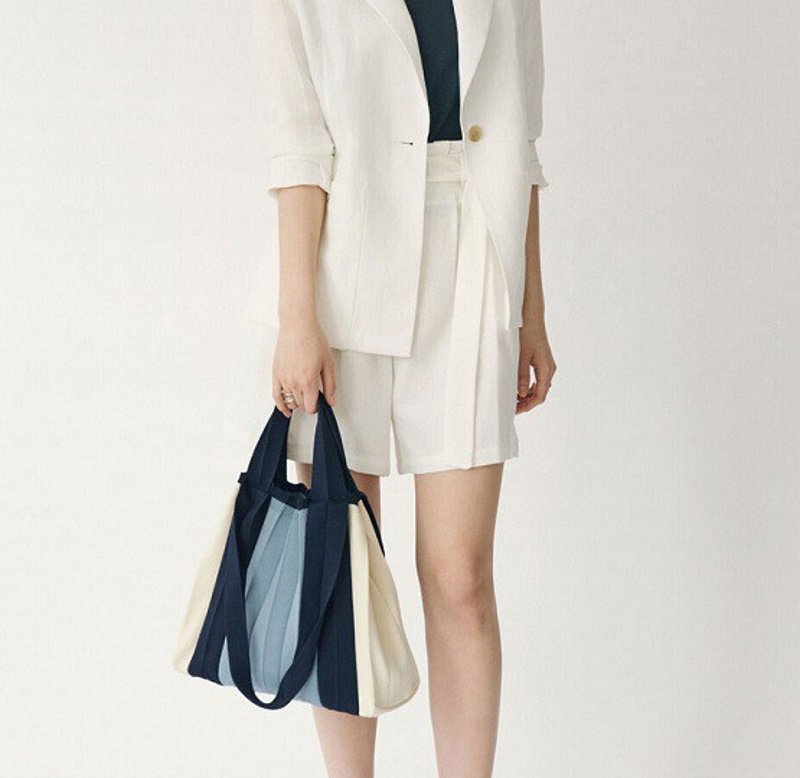 画像5: Woman’s  Tangtang bag /PLEATS pleated temperament commuter all-match 2WAY shoulder tote handbag casual simple chic femalebag 2wayプリーツトートショルダータンタンバッグ (5)