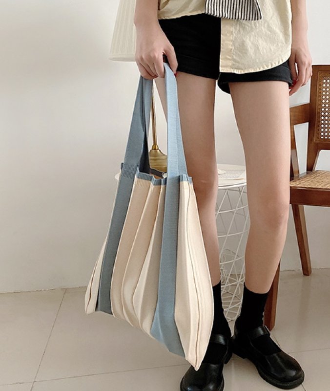 画像4: Woman’s  Tangtang bag /PLEATS pleated temperament commuter all-match one-shoulder handbag casual simple chic femalebag ワンショルダー プリーツトートショルダータンタンバッグバッグ  (4)