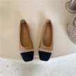 画像3:  leather Bicolor flat pumps with pearls shoes  レザーパール付きバイカラーフラットパンプス　 (3)