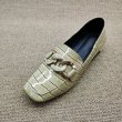 画像2: Square head genuine leather leather flat slip-on pumps shoes   本革レザーエナメルチェーン付きフラットスリッポン パンプスシューズ　 (2)