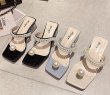 画像5: Transparent heel tong sandals with pearls pumps shoes   パール付き透明ヒールトングサンダル パンプスシューズ　 (5)