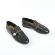 画像4: women's Quilted leather flat slip-on  with chain and pearl pumps shoes   レザー チェーン＆パール付きキルティングフラットスリッポン パンプスシューズ　 (4)