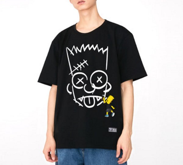 画像1: Unisex scribbling Simpson printingT-shirt　ユニセックス 男女兼用落書きシンプソン半袖 Tシャツ (1)