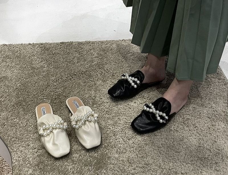画像7: Women flat Gathered leather & pearl half sandals Mule slippers　ギャザーレザー&パール付きフラットハーフスリッパ サンダル パンプス ミュール (7)