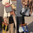 画像9: Woman striped canvas and leather contrast color tote shoulder messenger Kelly bag   キャンバス＆レザーストライプトートショルダーバッグ (9)