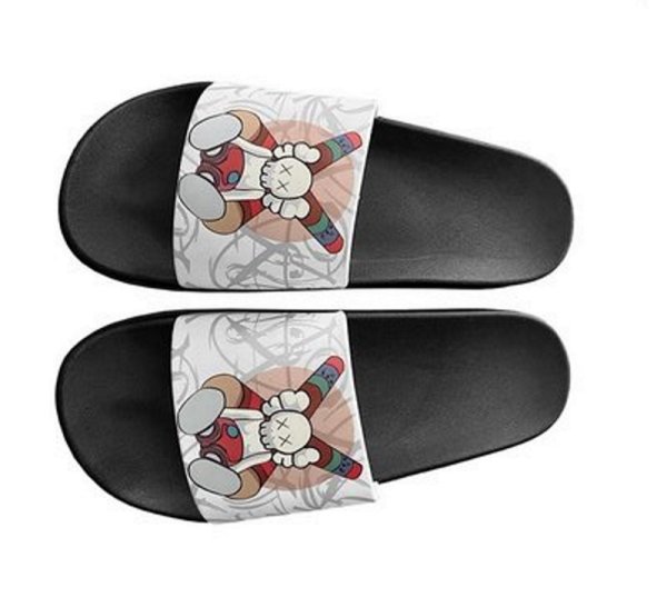 画像1: Unisex kaws flip flops soft bottom sandals slippers   ユニセックス男女兼用 カウズ プラットフォーム フリップフロップ  シャワー ビーチ サンダル  (1)