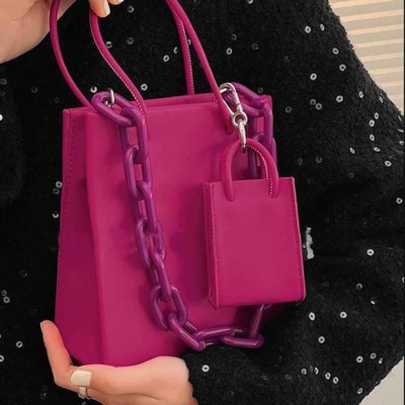 画像8: small square acrylic chain armpit Tote shoulder bag  チェーンショルダーストラップトート ショルダー  ハンドバック  (8)