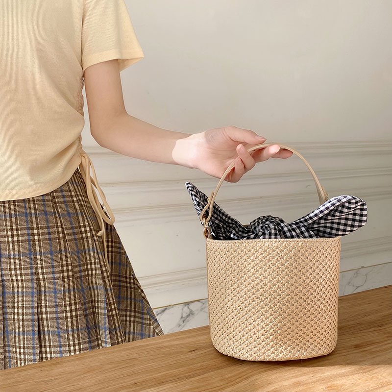 画像5: one-shoulder messenger western style straw woven handbagTote shoulder bag  バケットチェックボウポイントかご籠トート ショルダー  2WAYハンドバック  (5)