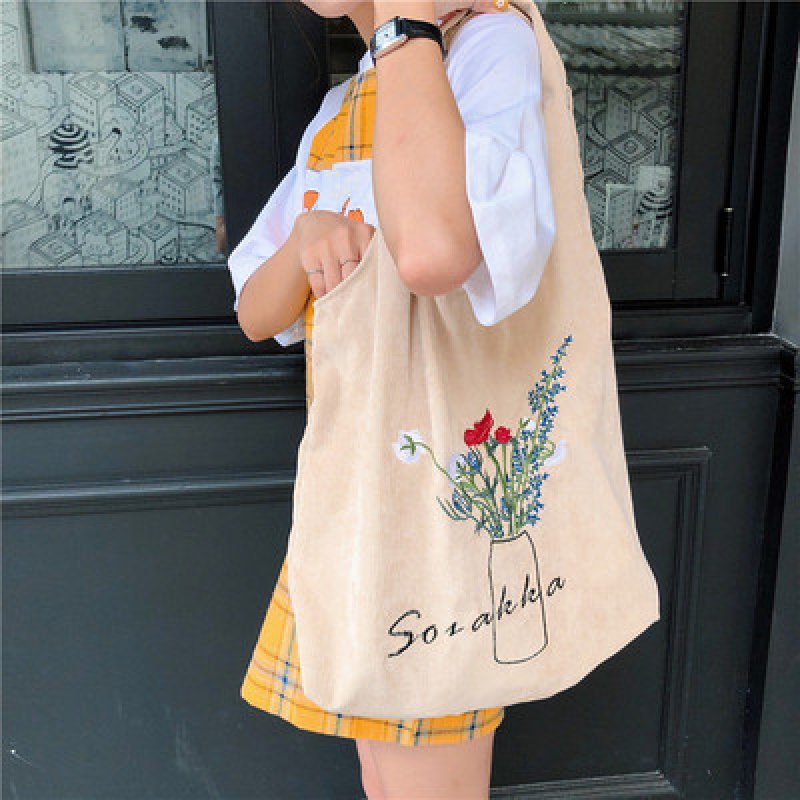 画像6: embroidery corduroy large capacity shoulder bagTote  bag  コーデュロイ フラワー刺繡ショルダートート エコバック  (6)
