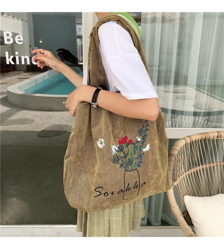 画像7: embroidery corduroy large capacity shoulder bagTote  bag  コーデュロイ フラワー刺繡ショルダートート エコバック  (7)
