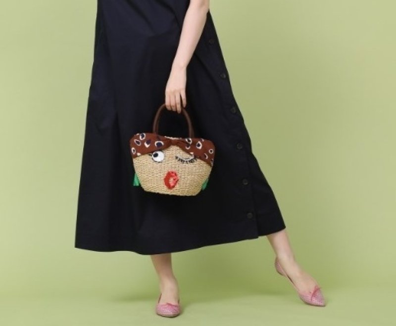 画像4: girly cute pearl sequins eyes mouth embroidery straw woven bagTote  bag  バケットかご籠ガーリーウインクキュートパールスパンコール付きトート バック  (4)
