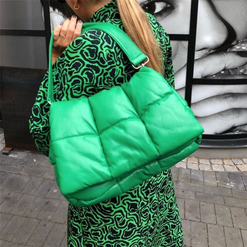 画像7: Quilted leather Sponge Soft Tote Bag shoulder bag キルティングレザースポンジトートショルダーバッグ   (7)