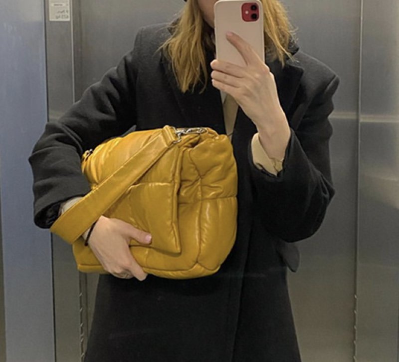 画像3: Quilted leather Sponge Soft Tote Bag shoulder bag キルティングレザースポンジトートショルダーバッグ   (3)