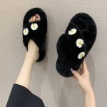 画像5: small daisy furry slippers flat bottom sandals  　ファーモコモコスモールデイジーサンダル スリッパ (5)