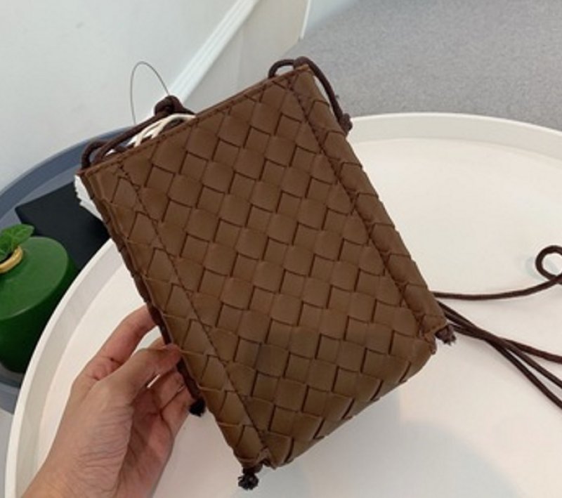 画像4: plaid woven small square shoulderTote Bag  本革レザー編み込みミニショルダートートバッグ (4)