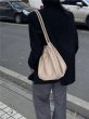 画像11: Simple Large Capacity shoulderTote Bag 　レザーバケットショルダートートバッグ (11)