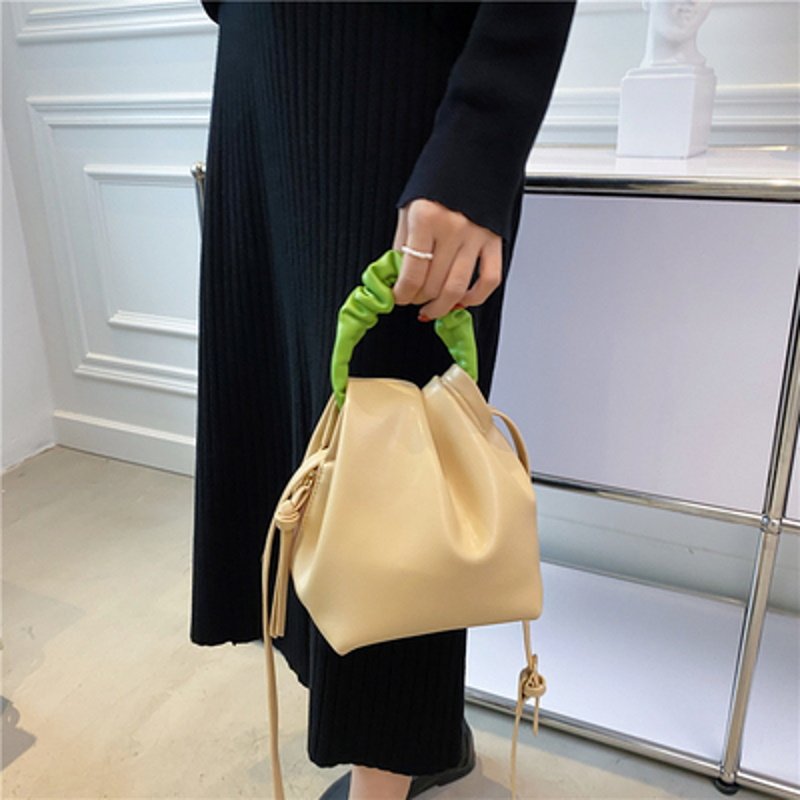 画像7: soft leather small bucket bag ソフトレザーバケットハンドルギャザートートショルダーバッグ (7)
