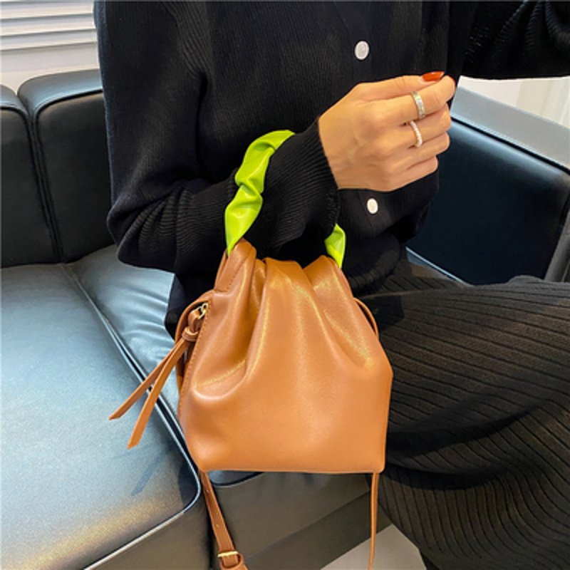 画像6: soft leather small bucket bag ソフトレザーバケットハンドルギャザートートショルダーバッグ (6)