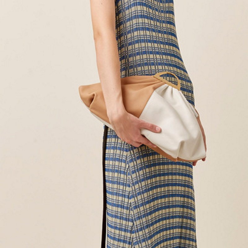 画像4: fan-shaped Leather clutch Tote Shoulder Bag レザー扇型トート クラッチバッグ   (4)