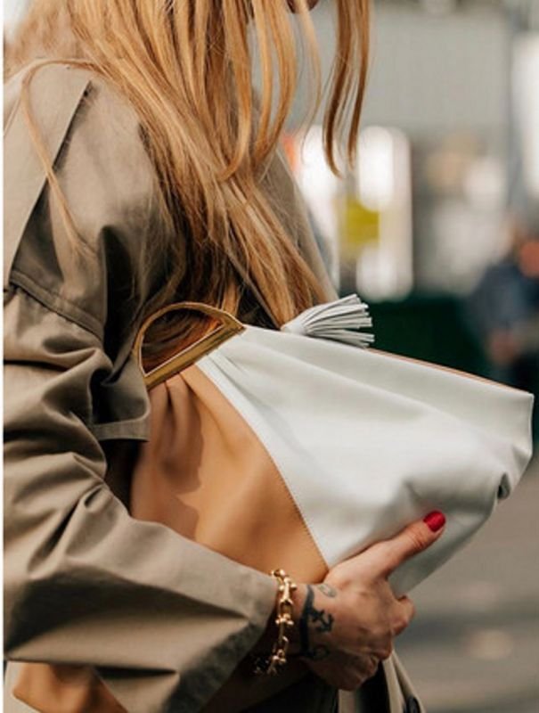 画像3: fan-shaped Leather clutch Tote Shoulder Bag レザー扇型トート クラッチバッグ   (3)