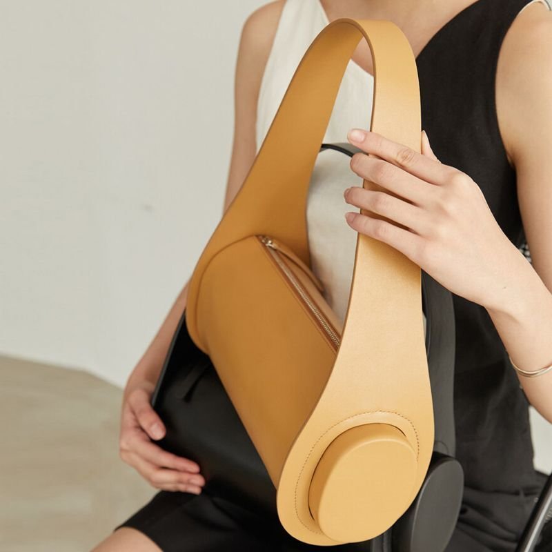 画像8: one-shoulder underarm bag Tote Shoulder Bag レザーワンショルダー スピーカートートショルダー バッグ   (8)