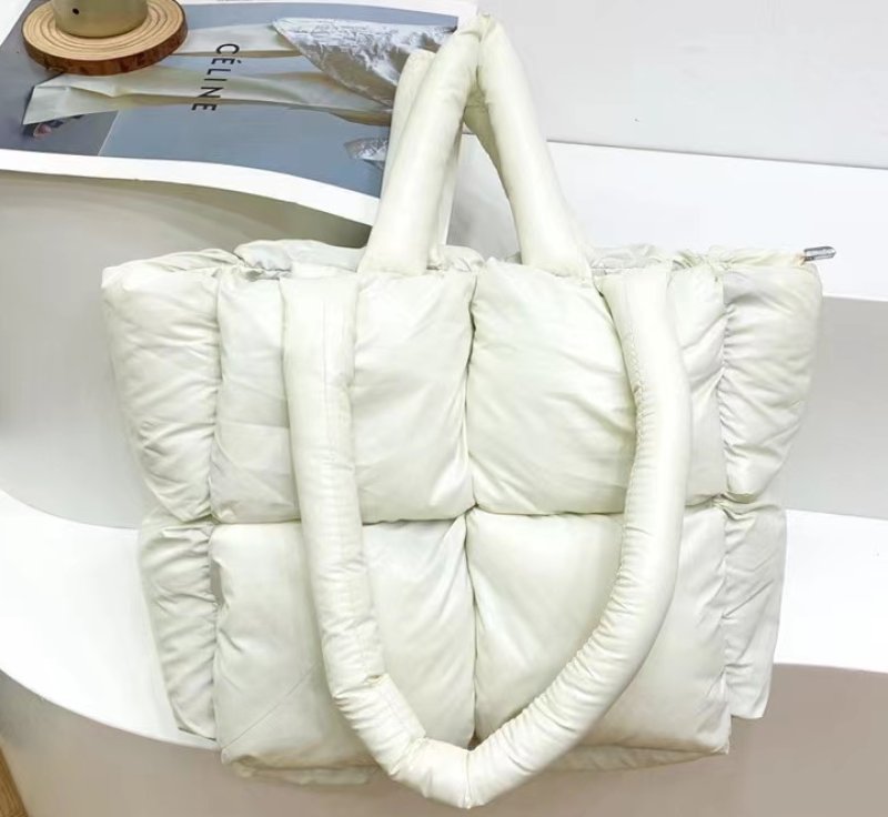 画像8: stitching plaid puff down underarm bag large capacity one-shoulder  tote2WAY bag 　ステッチチェック柄 パフダウン トート ショルダー2WAYバッグ (8)