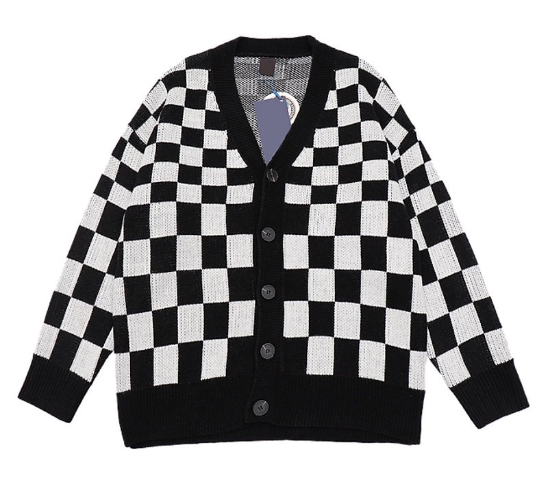画像2: Unisex Damier lattice check V-neck cardigan sweater　男女兼用 ユニセックス ダミエ チェック柄 Vネックカーディガン セーター  (2)