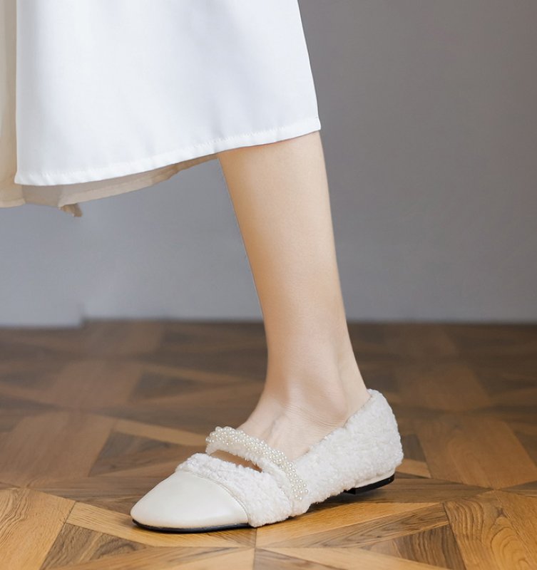 画像4: women's Lamb fur & pearl strap flat pumps  ファー&パールストラップ フラットパンプス シューズ  (4)