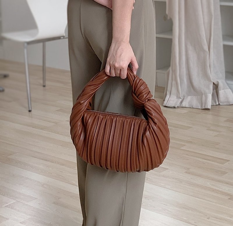 画像5: fold diagonal tote shoulder bags フォールドレザートートショルダー バッグ (5)