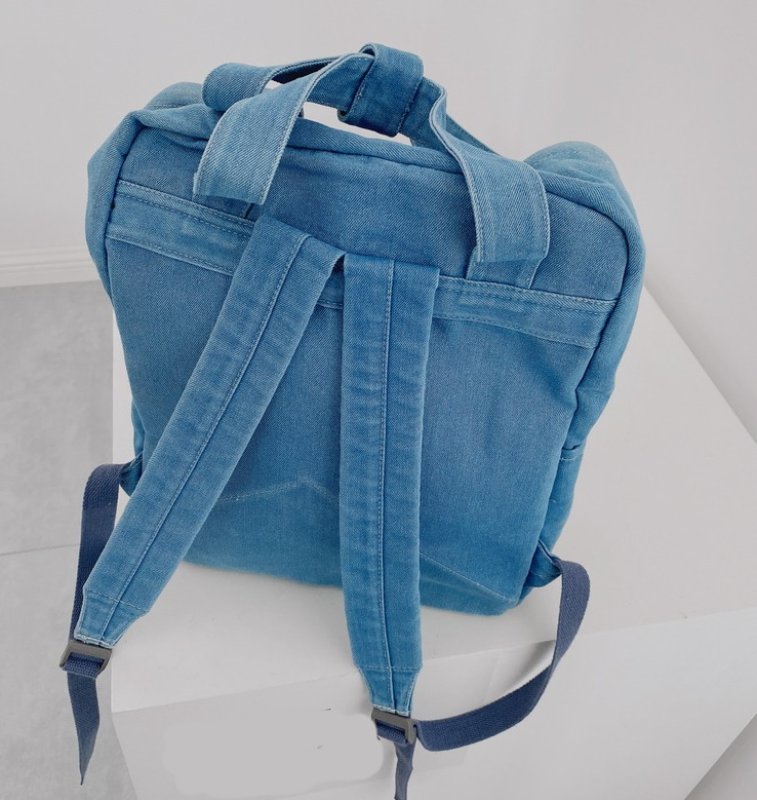 画像4:  Simpson family denim backpack tote shoulder  bag  ユニセックス男女兼用 シンプソンファミリーデニムバックパック リュック (4)