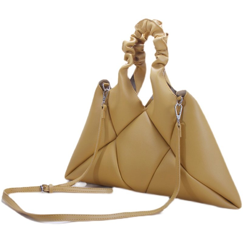 画像4: Leather diamond quilted tote shoulder bag　ダイヤモンドキルティングレザートートショルダーバッグ (4)