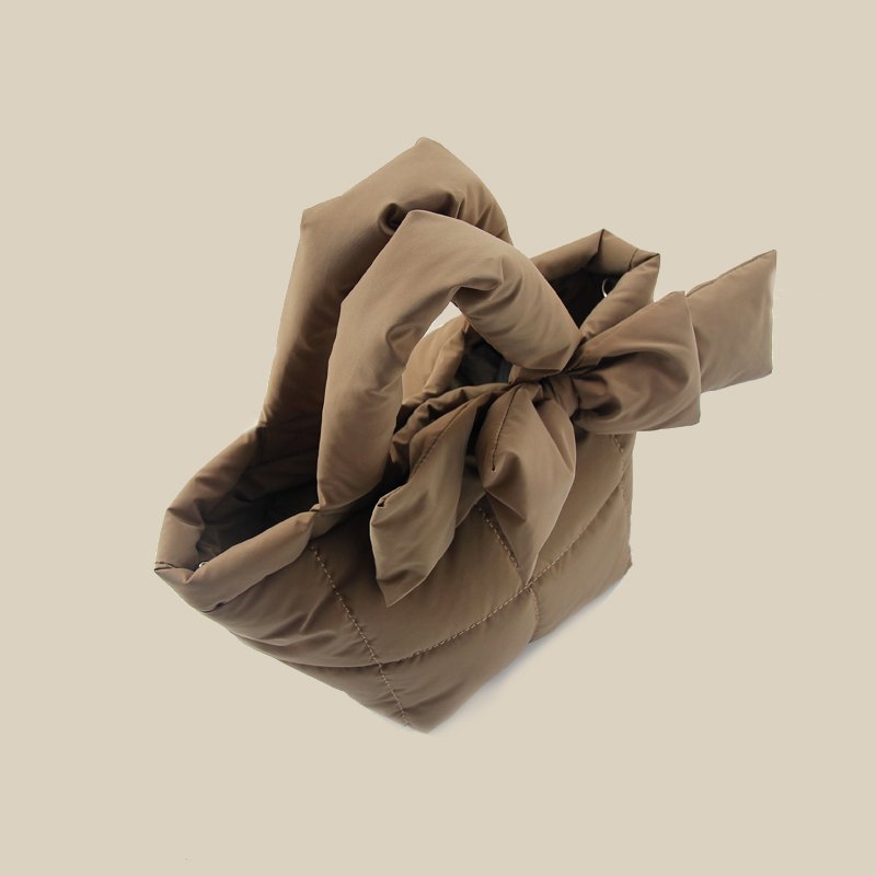 画像9: Ribbon down quilted tote shoulder bag キルティング取り外し可能リボン付きトートショルダーバッグ (9)