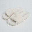 画像2: Unisex Faux sheep fur sandal slippers slide 男女兼用 キッズサイズあり フェイクムートン シープスキンファー エコファー モコモコ サンダル スリッパ  (2)