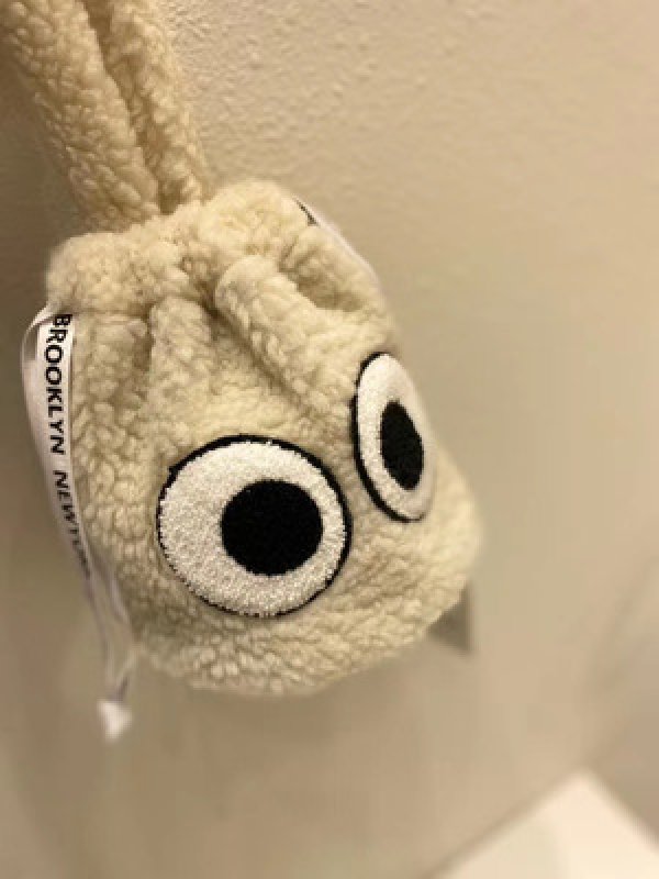 画像9: Eyeball Fur drawstring tote bag アイボール目玉付きファー巾着トートバッグ (9)
