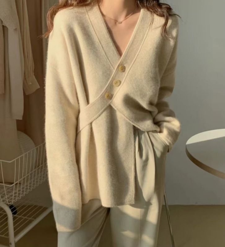 画像7: Women's V-neck oblique buckle loose wild and thin knitted sweater coat　Vネック斜めバックルルーズニットセーターカーディガン コート ジャケット (7)