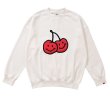 画像2: Women's KIRS cherry smiley round neck sweaterSweat Pullover　　ユニセックススマイルチェリースウェットプルオーバー  トレーナー (2)